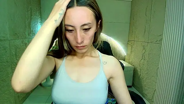 katalina r  online show from 03/24/26, 03:06