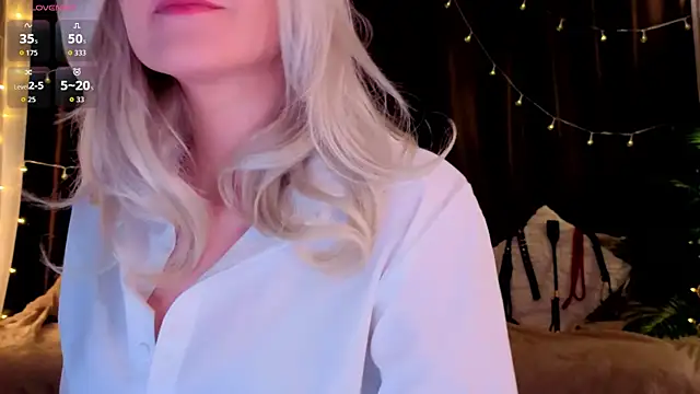 ShyniAlice online show from 05/20/26, 03:36