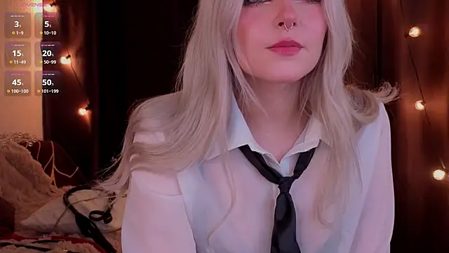 ShyniAlice online show from 02/09/26, 03:37