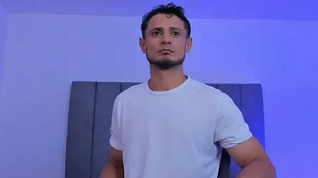 Adonys Lewis  online show from 05/12/26, 05:48