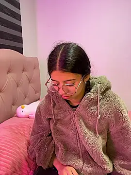 willowharper  online show from 01/16/26, 01:31