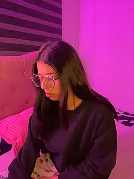 willowharper  online show from 01/14/26, 02:04