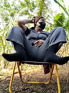 leona118 online show from 04/04/26, 12:50