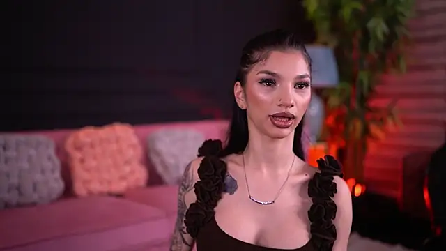 NyssaSky online show from 02/05/26, 06:15