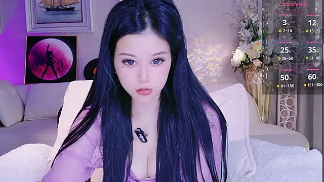 only one2000 online show from 01/11/26, 03:02