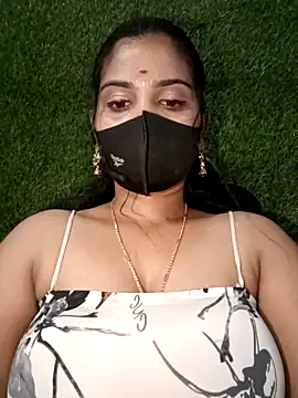 Snapshot of Nithyatamil chatting on 03/03/26, 05:09 Nithyatamil online show from 03/03/26, 05:09