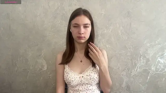 MarlanaEndler online show from 04/17/26, 05:32