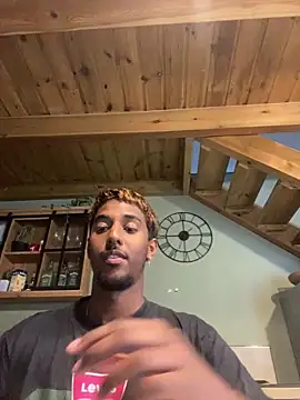 Axel black10 online show from 02/21/26, 12:07