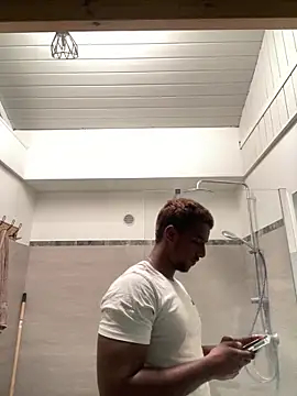 Axel black10 online show from 02/12/26, 09:42