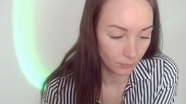 Snapshot of Novalyna chatting on 02/26/26, 11:32 Novalyna online show from 02/26/26, 11:32