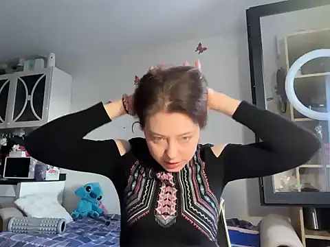 Luxerin online show from 02/28/26, 03:44