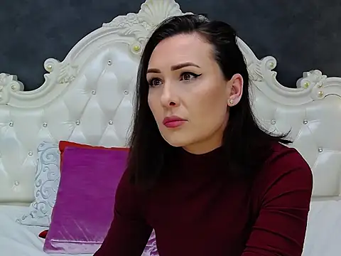 VeraNoir online show from 02/06/26, 12:23