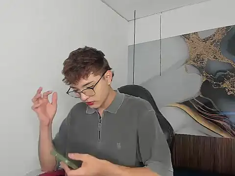 ReneePaz online show from 01/13/26, 06:12