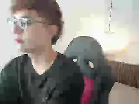 ReneePaz online show from 01/12/26, 06:15