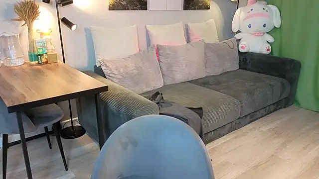 KitKatie online show from 04/04/26, 11:28