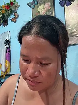 Snapshot of Hottie_Pussy chatting on 04/05/26, 11:39 Hottie Pussy online show from 04/05/26, 11:39