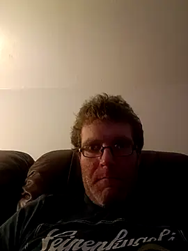 Snapshot of BoneyMoroney chatting on 02/06/26, 10:33 BoneyMoroney online show from 02/06/26, 10:33