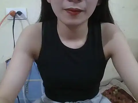 berry alma06 online show from 03/18/26, 01:24