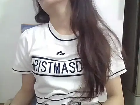 berry alma06 online show from 04/15/26, 01:37