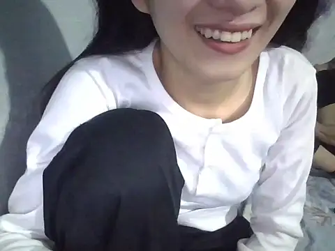 berry alma06 online show from 02/10/26, 03:00