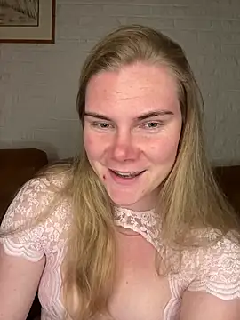 SexyBlondJoanna online show from 03/04/26, 06:59