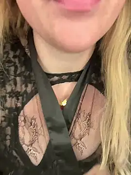 SexyBlondJoanna online show from 02/24/26, 07:37