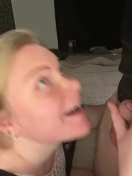 SexyBlondJoanna online show from 02/12/26, 05:45