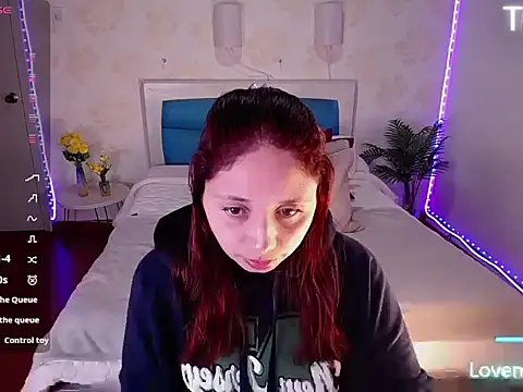 Snapshot of stefany_sun chatting on 01/15/26, 12:30 stefany sun online show from 01/15/26, 12:30