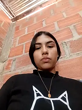 triana-hot18 online show from 02/16/26, 07:23