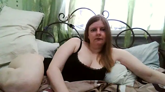 DarkRose0104 online show from 06/08/26, 10:27
