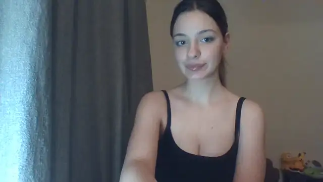 Snapshot of EvelineMagnetic chatting on 06/01/26, 08:52 EvelineMagnetic online show from 06/01/26, 08:52