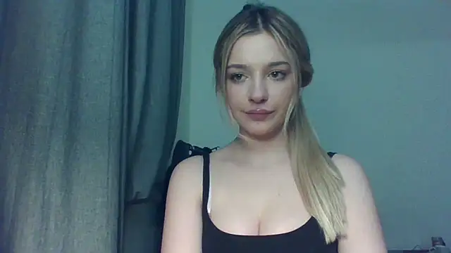 EvelineMagnetic online show from 01/15/26, 04:10