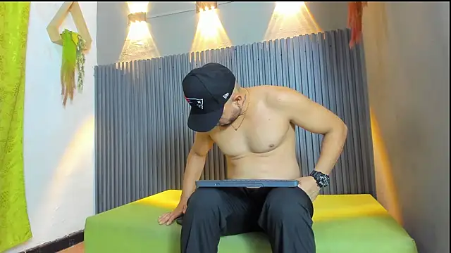 CHRISTIAN PARKERR online show from 01/13/26, 12:42