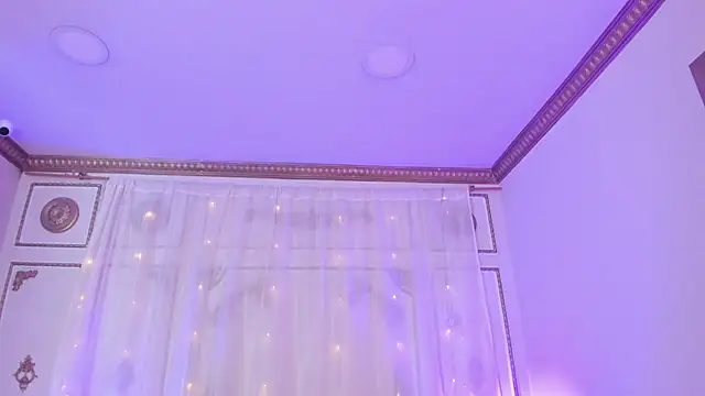 Jenifer James online show from 03/10/26, 07:51