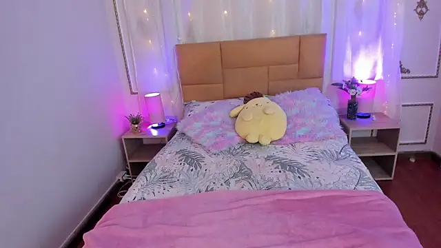 Jenifer James online show from 02/10/26, 07:46