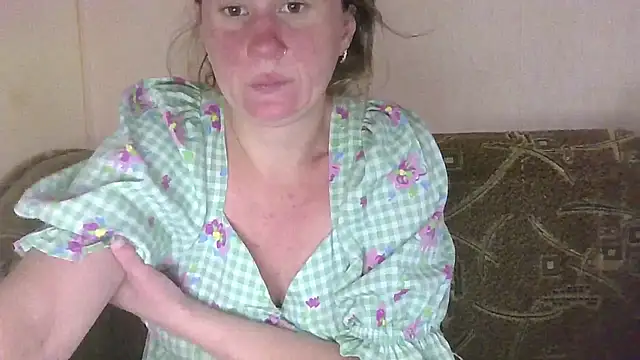 Snapshot of Norma_Wall chatting on 07/19/26, 04:21 Norma Wall online show from 07/19/26, 04:21