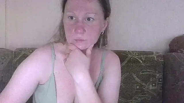 Snapshot of Norma_Wall chatting on 07/15/26, 04:41 Norma Wall online show from 07/15/26, 04:41