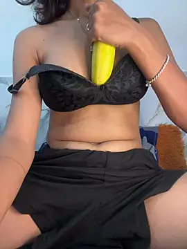paribaby09 online show from 06/14/26, 03:19