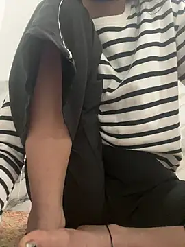 paribaby09 online show from 03/15/26, 04:47