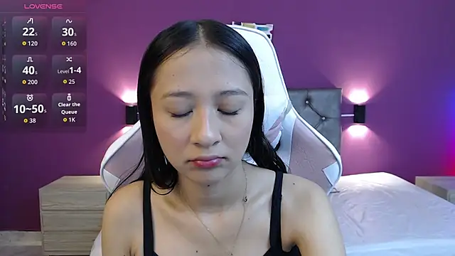 LittleAshleey online show from 01/12/26, 11:39