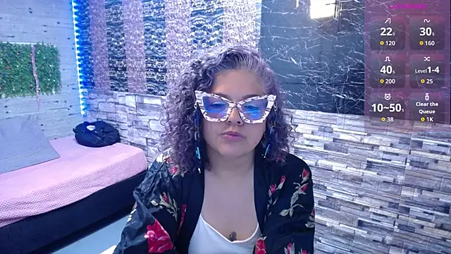 mia pazzi online show from 01/11/26, 09:27