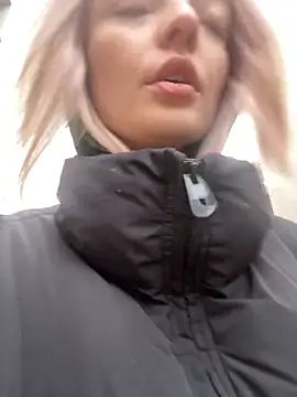 aka Blonde online show from 03/28/26, 11:33