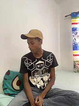 Snapshot of twink_gabrielll chatting on 05/20/26, 12:35 twink gabrielll online show from 05/20/26, 12:35