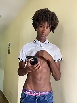 twink gabrielll online show from 04/16/26, 12:39