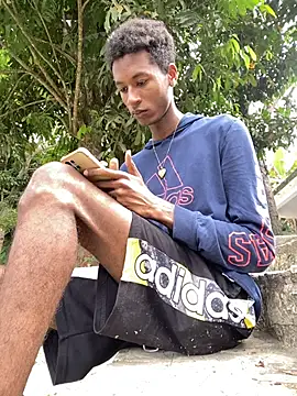 Snapshot of twink_gabrielll chatting on 07/19/26, 02:14 twink gabrielll online show from 07/19/26, 02:14