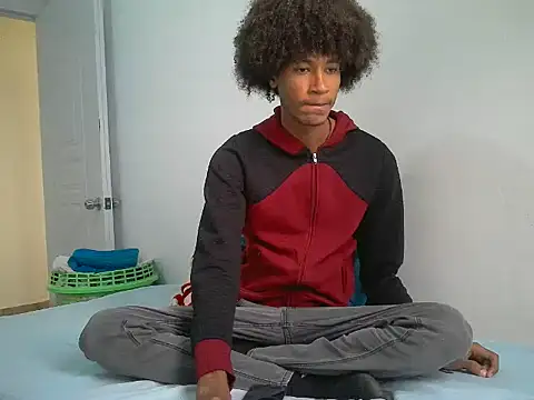 twink gabrielll online show from 02/10/26, 12:59