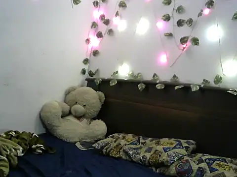 AngelAnaya018 online show from 02/24/26, 03:35