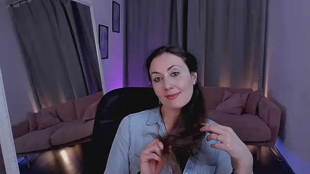 Juliet Jamess online show from 01/15/26, 01:36