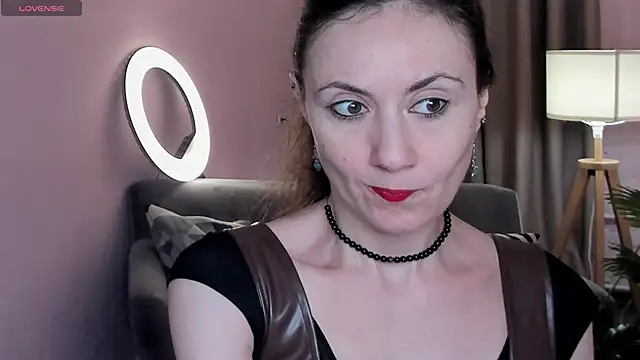 Juliet Jamess online show from 02/20/26, 01:35
