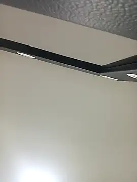 Natalye 23 online show from 04/15/26, 06:30